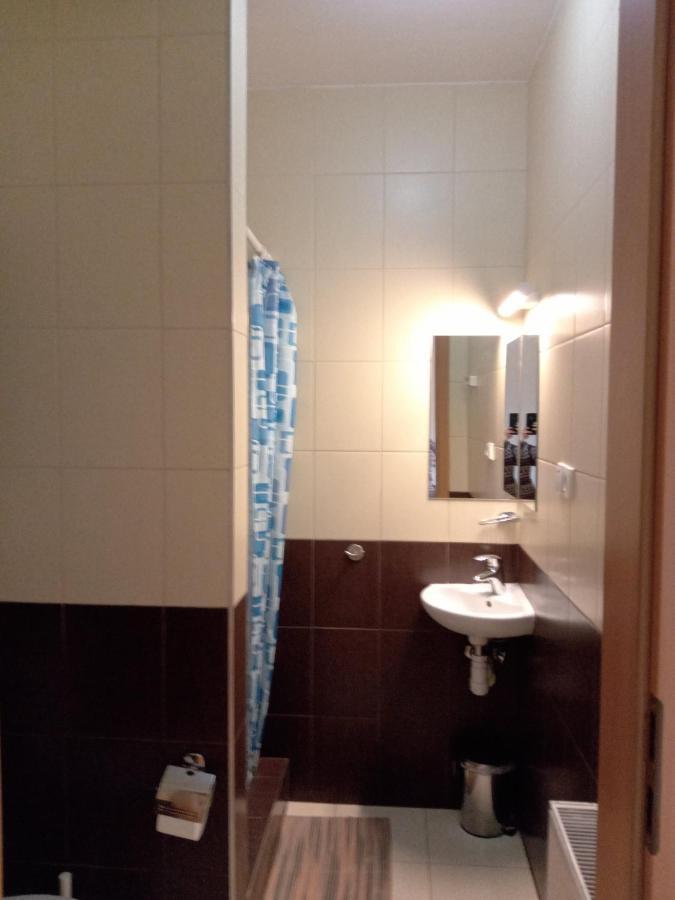 Pokoje Goscinne Monti Kudowa-Zdrój Exterior foto